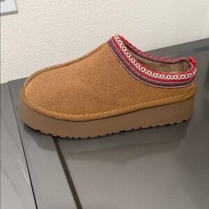 Plush Suede Women's Mule Slippers with Red Trim